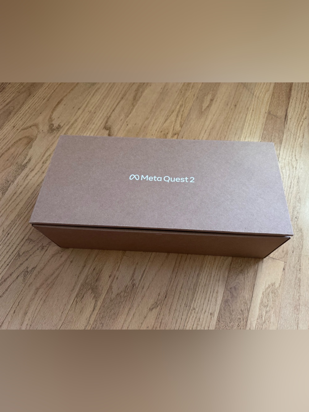 Meta Quest 2 Standalone VR Headset - used 2 times. Perfect condition in box - Picture 4 of 5